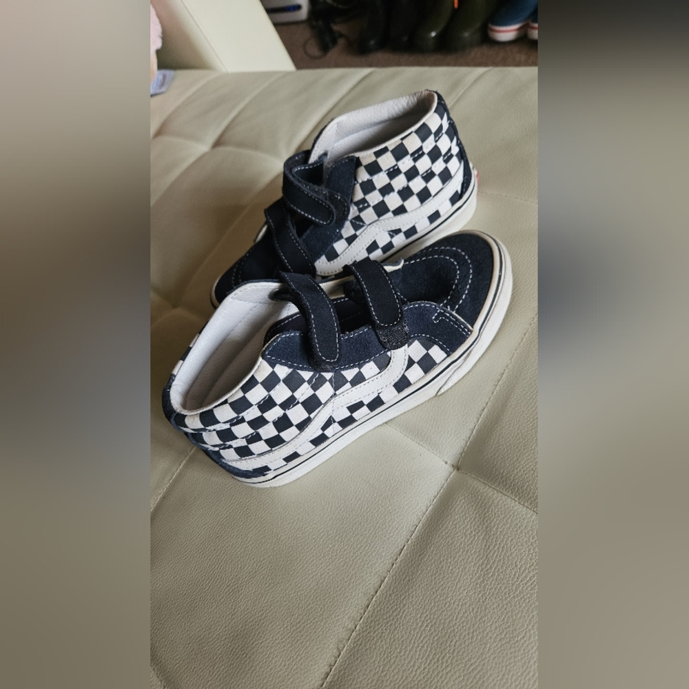 Vans Kids Blue SK8-Mid Reissue V Black and White Checkered Sneakers